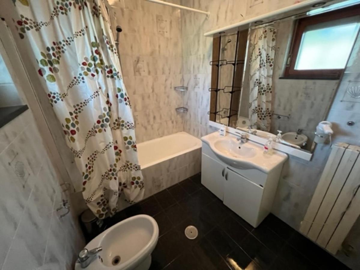 B&B Viale Delle Colline サレルノ エクステリア 写真