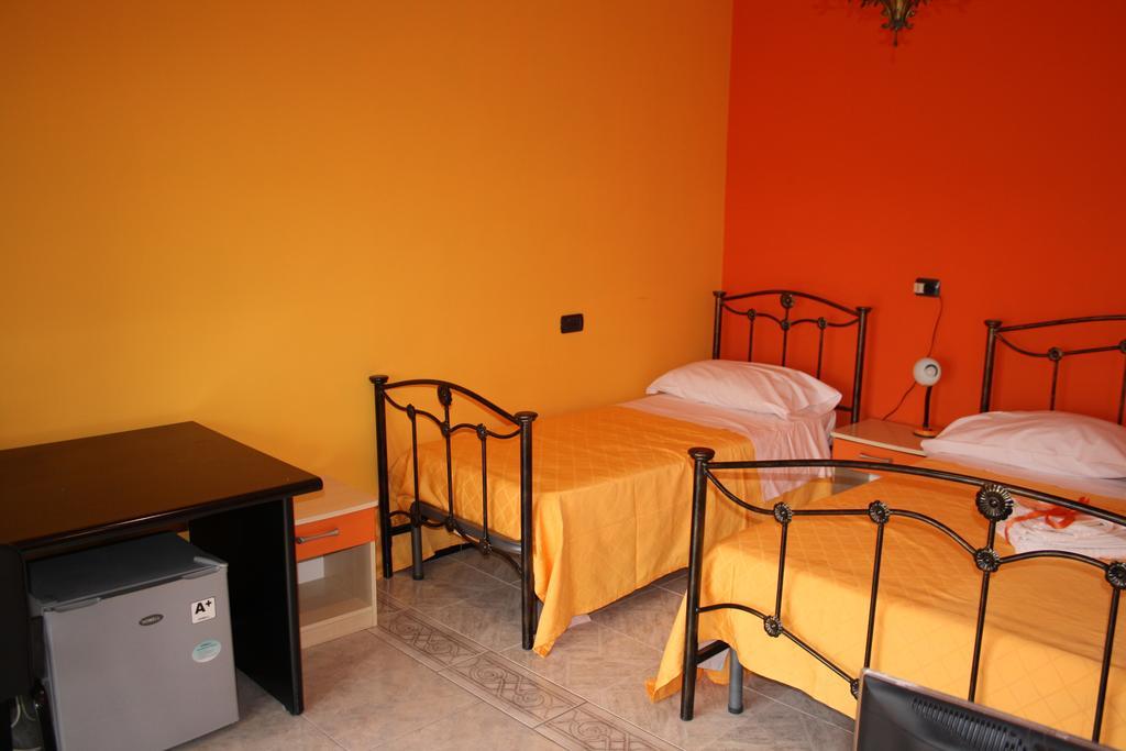 B&B Viale Delle Colline サレルノ エクステリア 写真