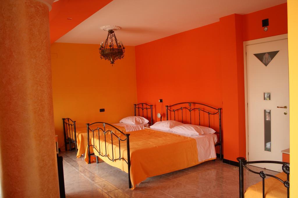 B&B Viale Delle Colline サレルノ エクステリア 写真